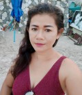 Dating Woman Thailand to . : Kung Huahin, 46 years